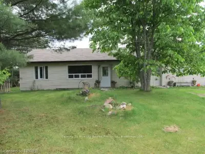 3369 Hwy 17, East Ferris, On, P0h 1k0