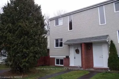 604 Banner Avenue 11, North Bay, On P1a 1x8