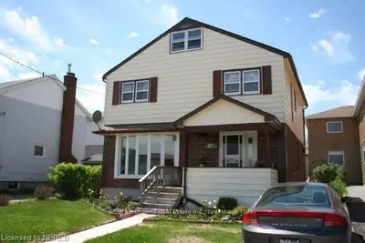 821 Mcleod Street, North Bay, On P1b 5t2