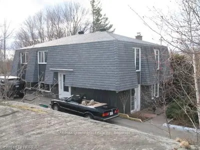 649 Hardy Street, North Bay, On P1b 8s5