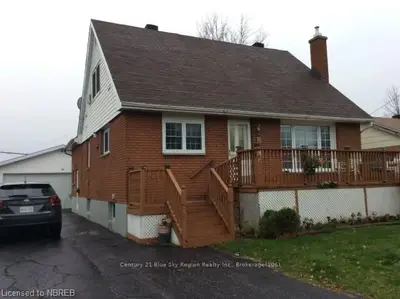 463 Aberdeen Avenue, North Bay, On P1b 7h5
