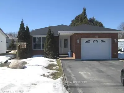 413 Holditch Street, West Nipissing, On P2b 3c7