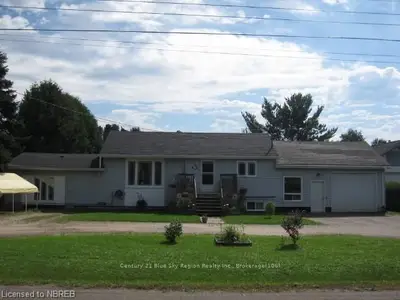 124 Bay Street, West Nipissing, On P2b 2t8