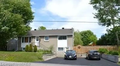 1172 Vanier Street, North Bay, On P1b 6a7