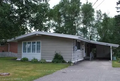 274 Leonard Street, North Bay, On P1b 5k2