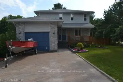 124 Mclean Road, North Bay, On P1a 4h7