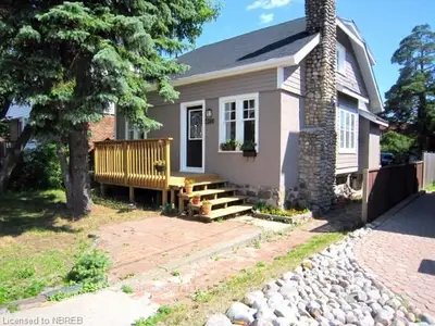 1465 Cassells Street, North Bay, On P1b 4c2
