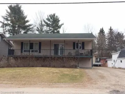 941 James Street, Mattawa, On P0h 1v0