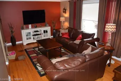 43 Pollard Avenue, North Bay, On P1a 1z4