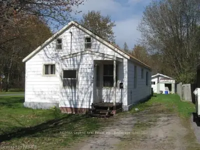 1192 Premier Road, North Bay, On P1a 2j4