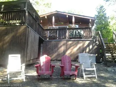40 Herridge Lake Road, Temagami, On P0h 2h0