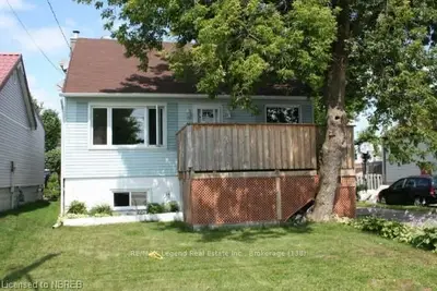 216 Duncan Avenue, North Bay, On P1b 7j3