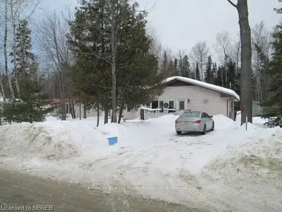 404 Jocko Point Road, North Bay, On P1b 8g5