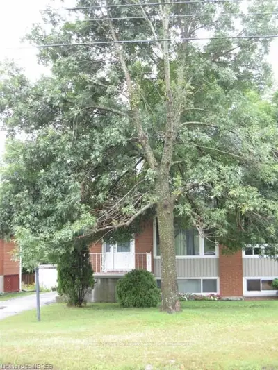 363 Ski Club Road, North Bay, On P1b 7r3