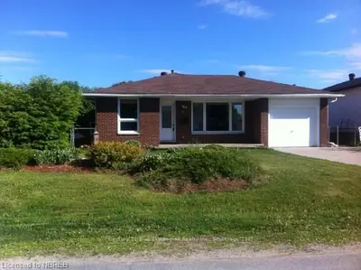 57 Nightingale Drive, North Bay, On P1a 2r1