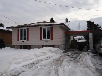11 Portage Avenue, North Bay, On P1a 1p1