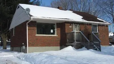956 Metcalfe Street, North Bay, On P1b 2p9