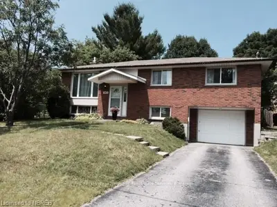 630 Ski Club Road, North Bay, On P1b 7r4