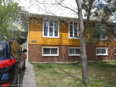 54 Lovell Avenue, North Bay, On P1a 3t5