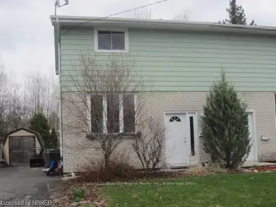 16 Sovereign Drive, North Bay, On P1a 2x9