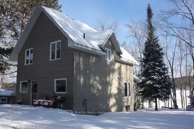 27 Andrews Lane, Bonfield, On P0h 1e0