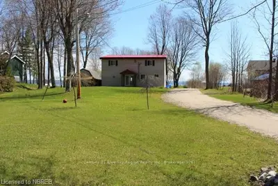 1943 Jocko Point Road, North Bay, On P1b 8g5