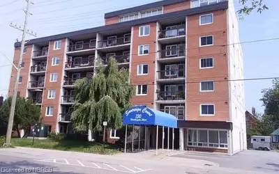 130 Worthington Street W 405, North Bay, On P1b 3b2