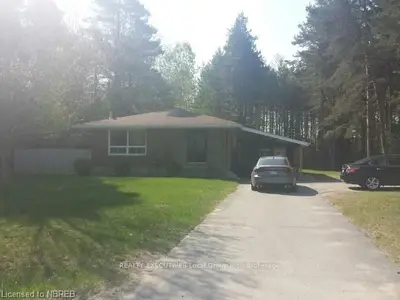 19 High Street, Sundridge, On P0a 1z0