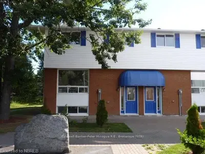 904 Premier Road 7, North Bay, On P1a 2h5