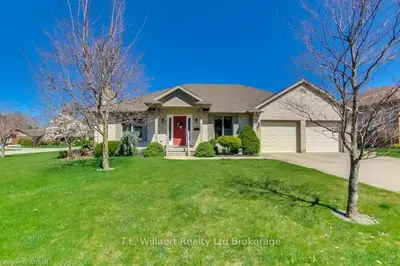 26 Birch Drive, Tillsonburg, On N4g 2v2