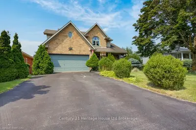 27 Dogwood Drive, Tillsonburg, On N4g 5s5