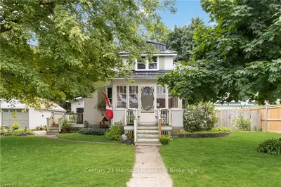 Detached in Tillsonburg