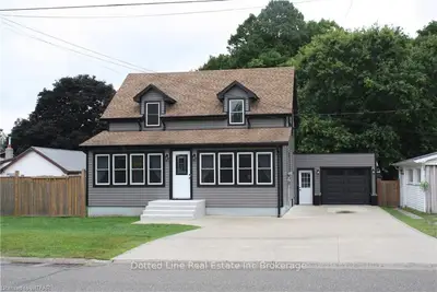 Detached in Bayham