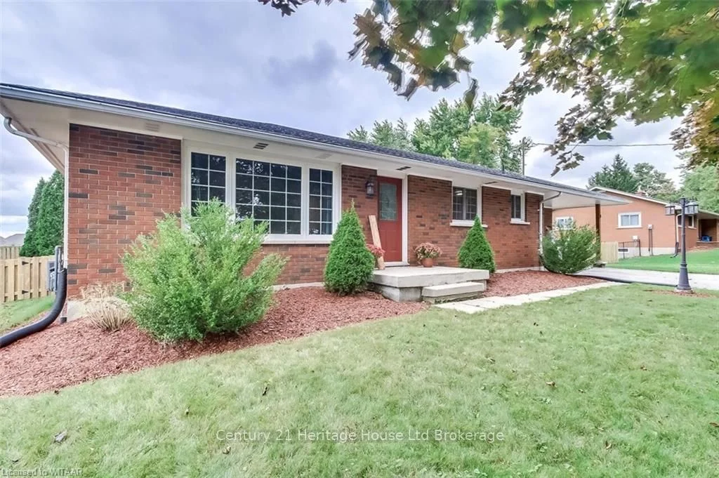 18 PEGGY Avenue, South-West Oxford, ON N0J 1N0
