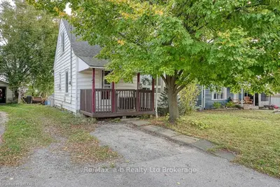 Detached in Ingersoll