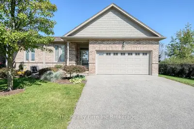 705 Bristol Street 60, Woodstock, On N4t 0c2