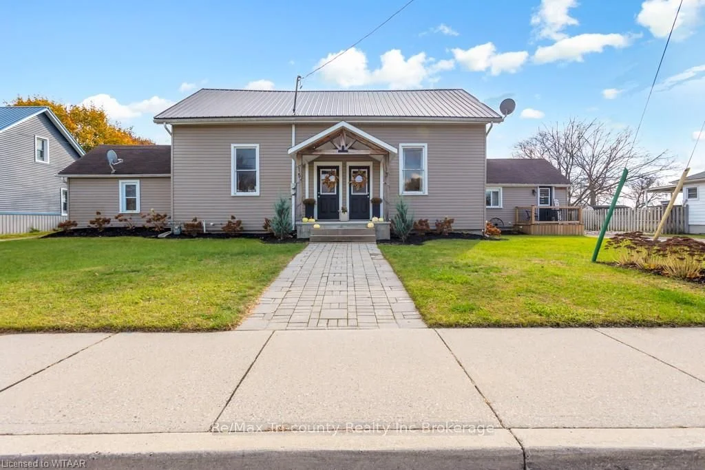 13 - 15 Barker Street, Tillsonburg, On N4g 1e4