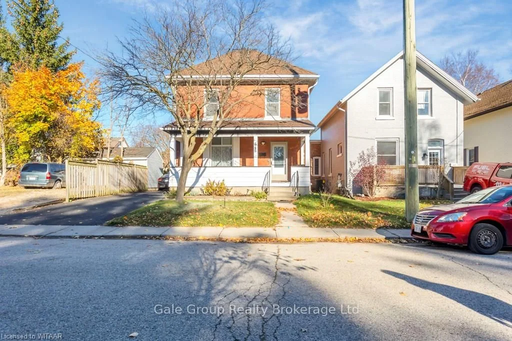 Detached in Woodstock