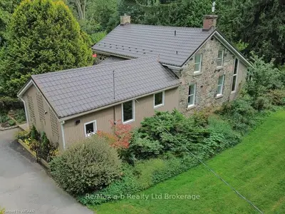 Detached in Zorra