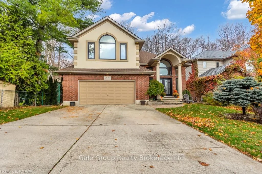 Detached in Woodstock