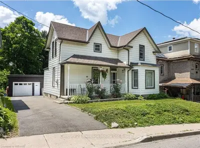 Detached in Cambridge