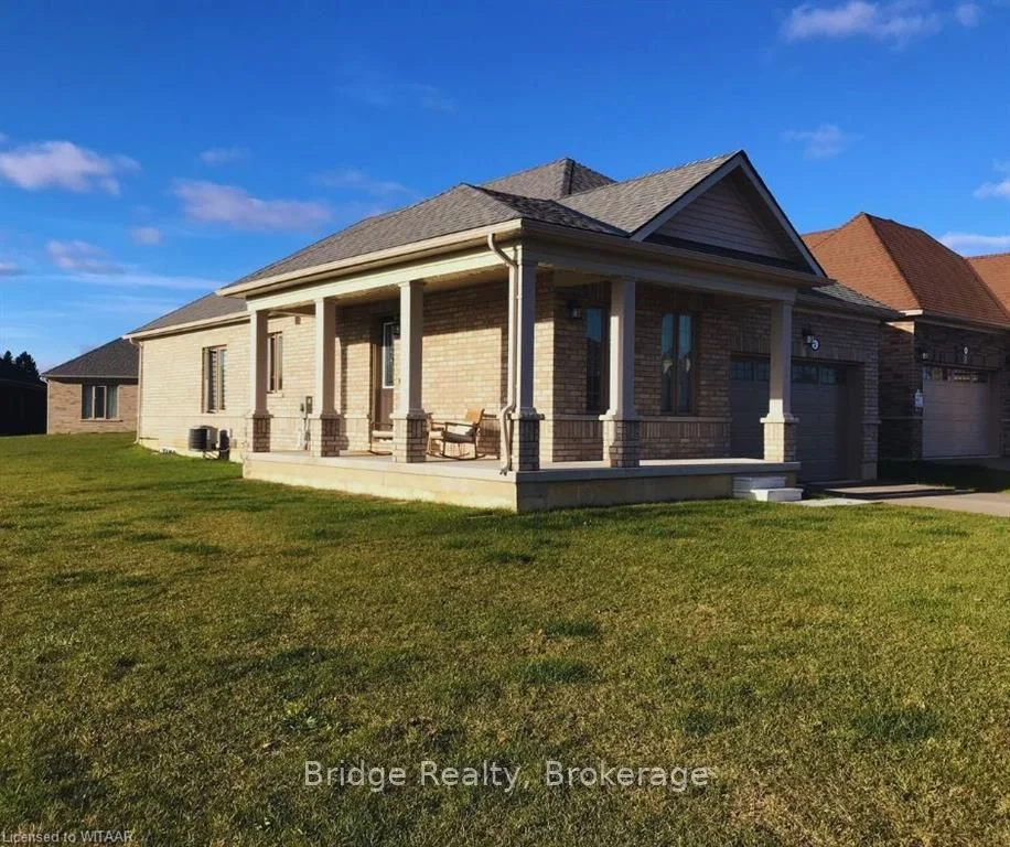 2 Harwood Street, Tillsonburg, On N4g 0h9