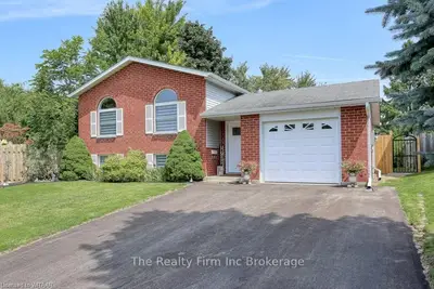 Detached in Ingersoll