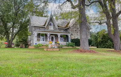 Detached in Bayham