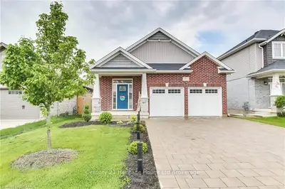 17 Brookfield Avenue, Ingersoll, On, N5c 0b5