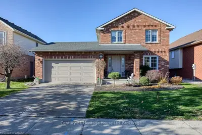 541 Lansdowne Avenue, Woodstock, On N4t 1j8