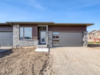 269 Pittock Park Road 20, Woodstock, On N4s 0r2