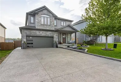 16 Hartfield Street, Ingersoll, On, N5c 0c5