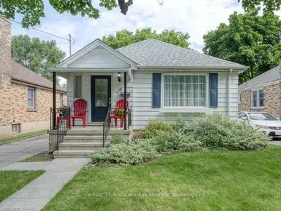 18 Graydon Street, London East, On N5w 2h7