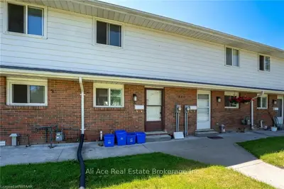 880 James Street 6, Woodstock, On N4s 8p8